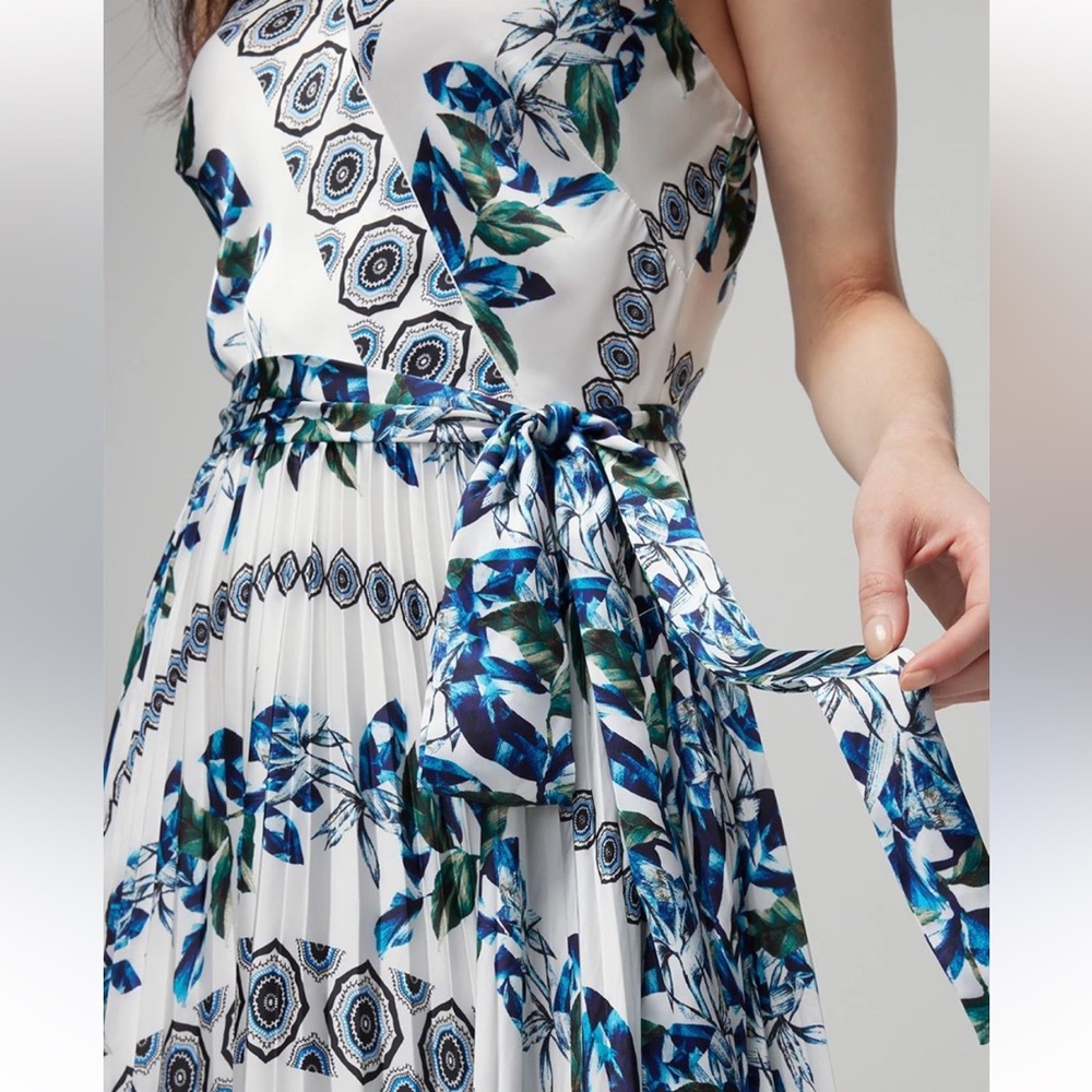 White House Black Market Blue and Green Patterned Maxi Dress - Picture 10 of 13